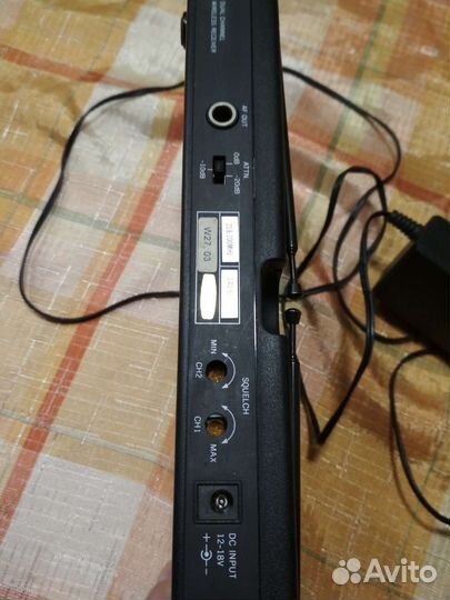 Для радиомикрофона база