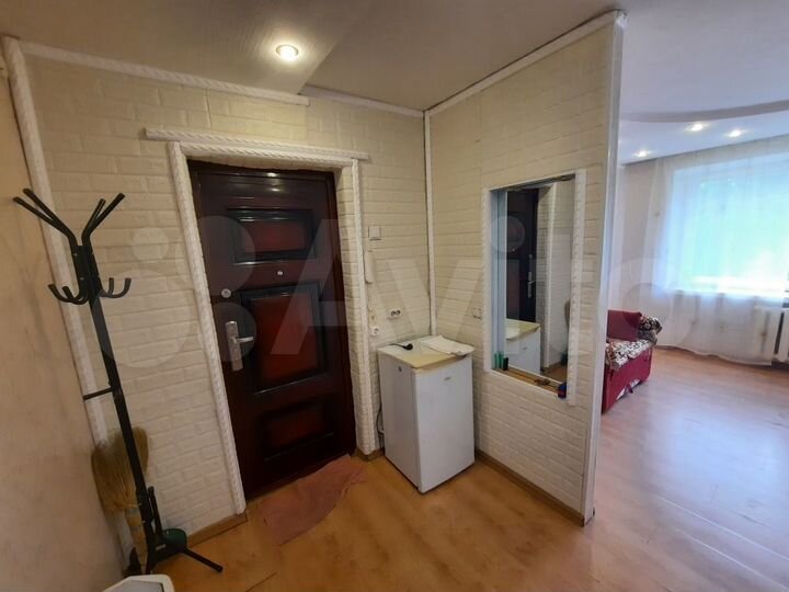 Комната 18 м² в 8-к., 4/5 эт.