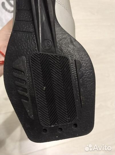 Лыжные ботинки 31