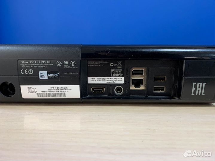 Игровая приставка Microsoft Xbox 360E 500Gb