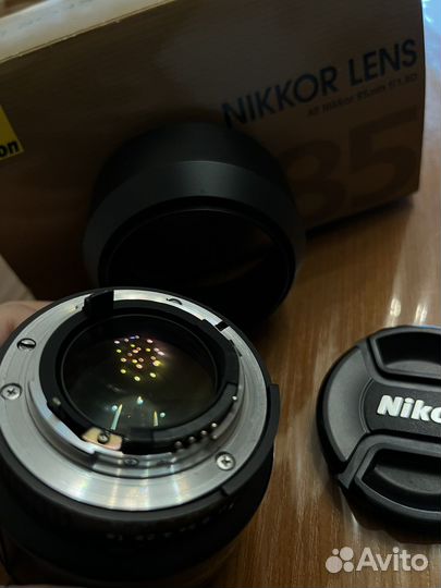 Af nikkor 85mm f/1.8D
