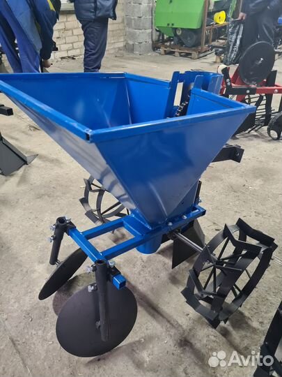 Картофелесажалка ROSSEL КС-01-01, 2023