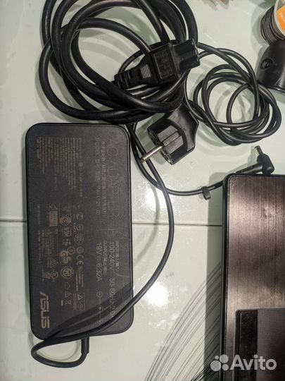 Блок питания для ноутбука