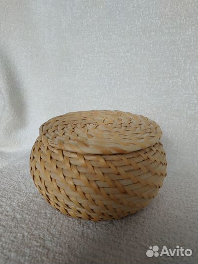 Корзиночка плетеная