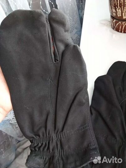 Рукавицы трехпалые, новые