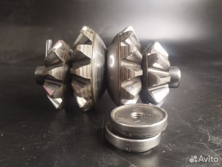 Сателлиты МКПП VAG 02T498081B