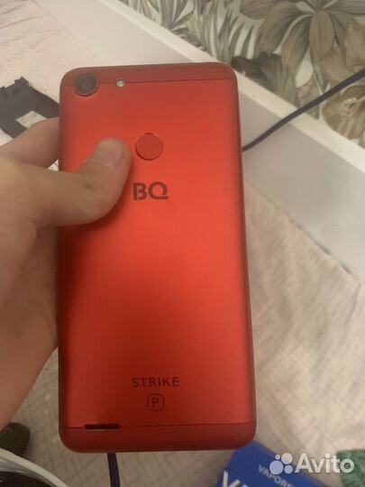 Телефон BQ