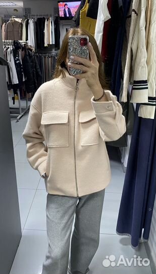 Бомбер шерстяной новый Uniize