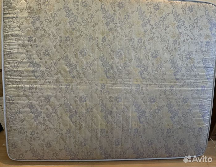 Матрас 160х200 бу