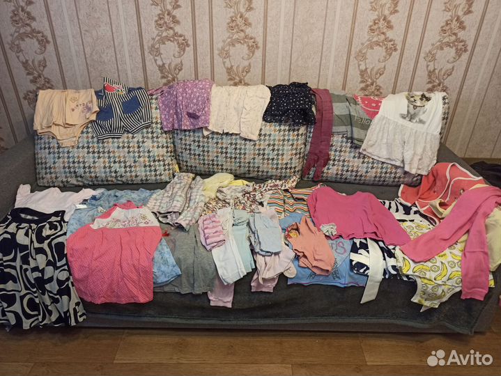 Одежда для девочки пакетом до 110 см