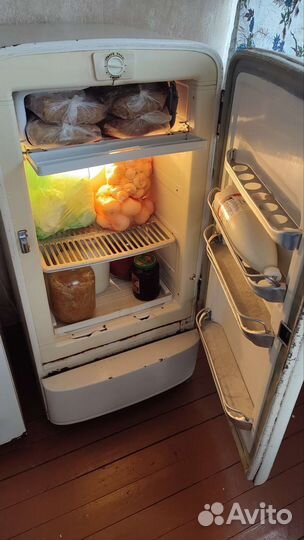 Холодильник мир СССР