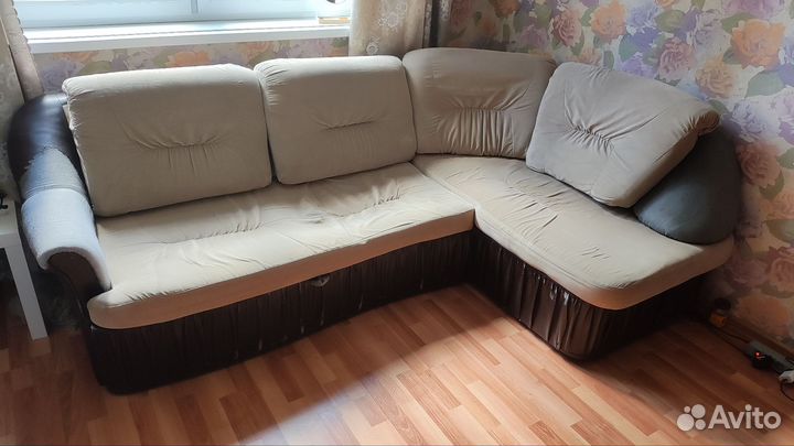 Угловой диван бу