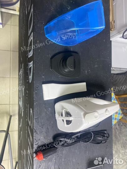 Автомобильный пылесос