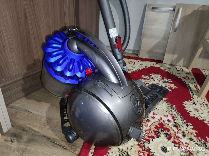 Пылесос Dyson