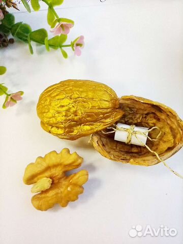 Золотые орехи с признанием/пожеланием