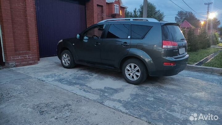 Citroen C-Crosser 2.4 CVT, 2009, 190 000 км