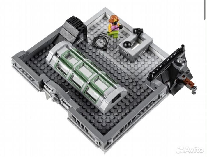 Конструктор 2100 Банк Lego 10251