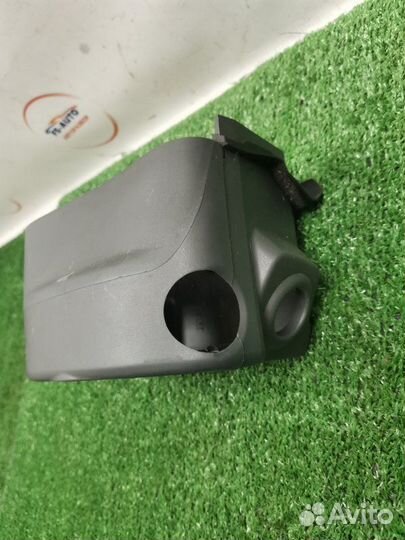 Пластик подрулевой Dodge Caliber 2.0 ECN 2006