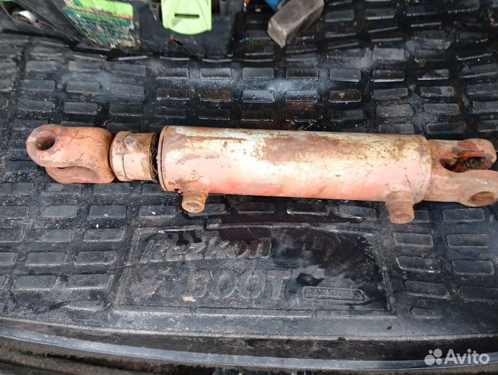 Гидроцилиндр бу