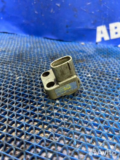 Датчик холостого хода Toyota Carina E седан 3S-FE