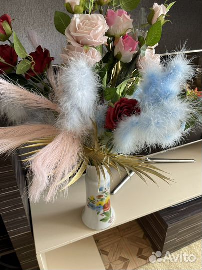 Букет с искусственными цветами