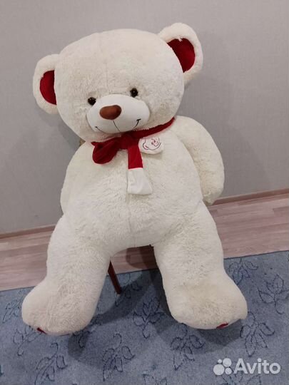 Большие плюшевые медведи
