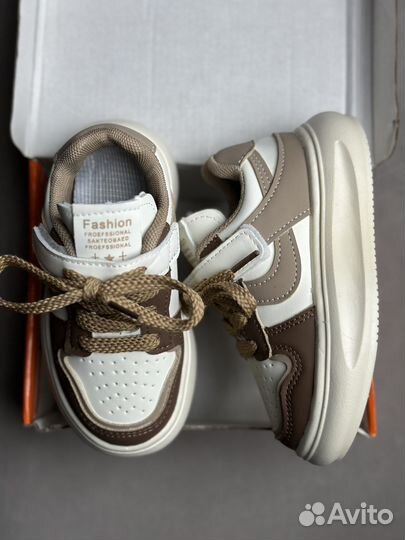 Детские кросовки 24-26-27-39