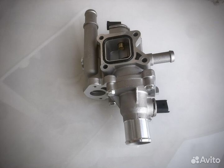 Алюминивый корпус термостата всборе Opel