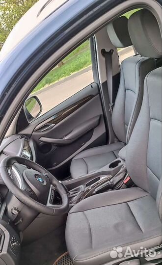 BMW X1 2.0 AT, 2011, 300 000 км