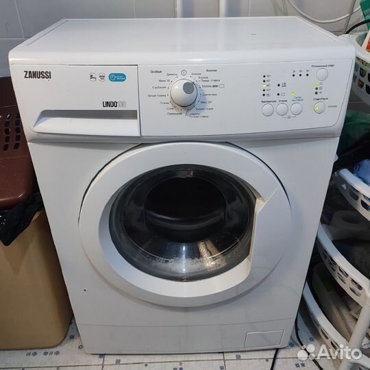 Стиральная машина zanussi