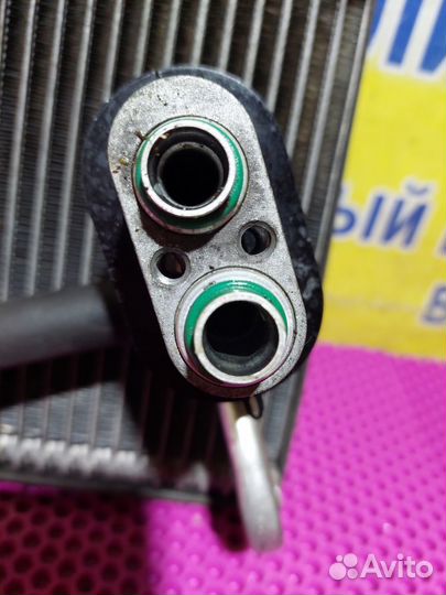 Радиатор кондиционера Kia Ceed