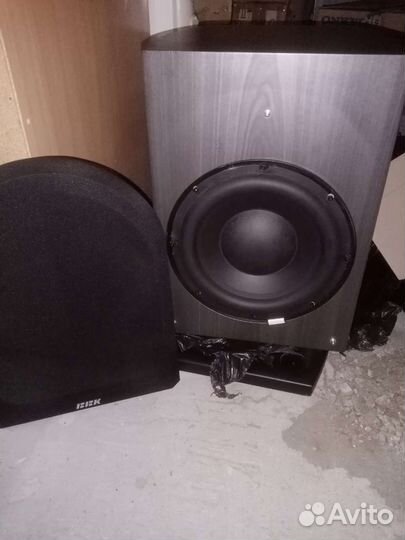 Активный сабвуфер, с усилителем