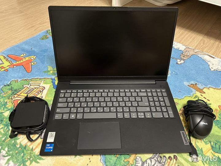 Lenovo V15 g2 itl