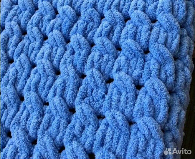 Плед детский плюшевый, ручной вязки