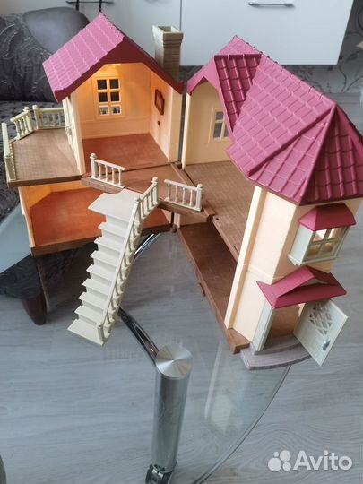 Sylvanian Families дом со светом и дом на дереве