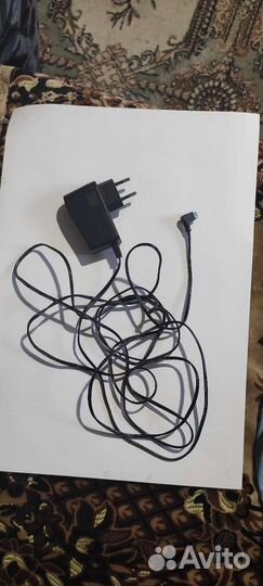 Зарядное устройство