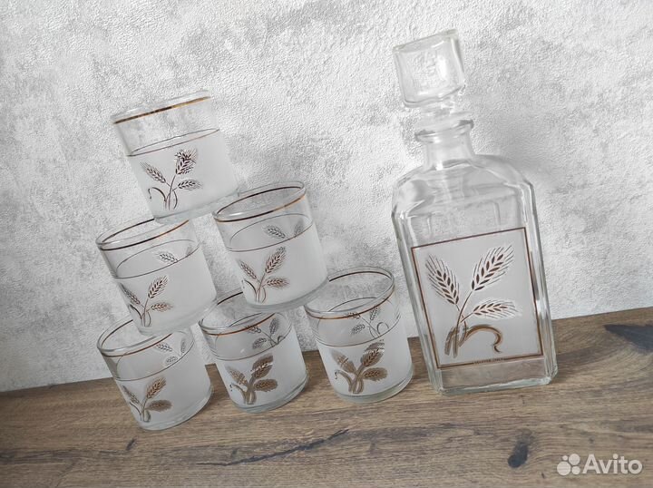 Штоф и стаканы для виски