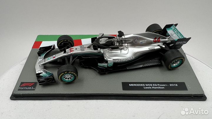 Lewis Hamilton #44 Mercedes W09 EQ Power+ - 2019