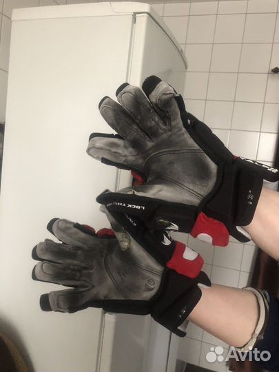 Краги хоккейные 13