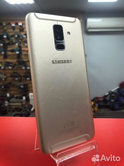 Смартфон Samsung a6 plus