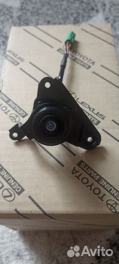Камера в зеркало Toyota Lexus 86790-60150