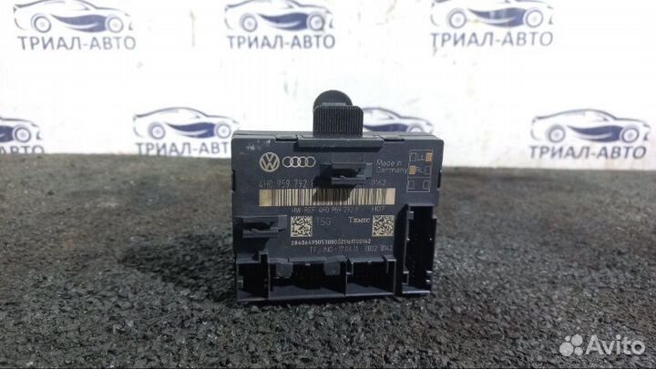 Блок управления дверьми передний левый Volkswagen