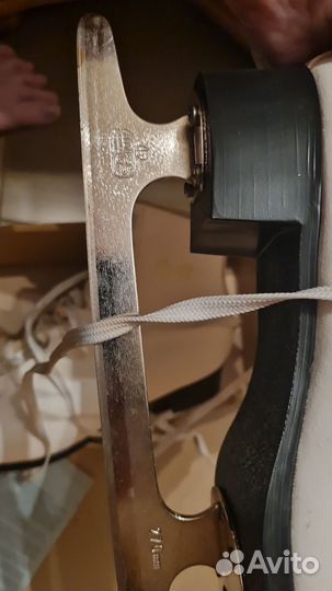 Коньки фигурные женские 42 размер