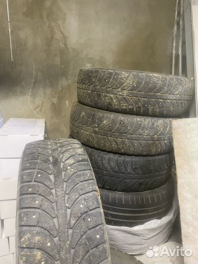 GT Radial Champiro IcePro 185/65 R15