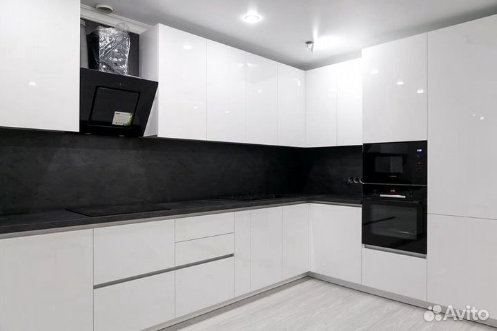 Кухонный гарнитур 