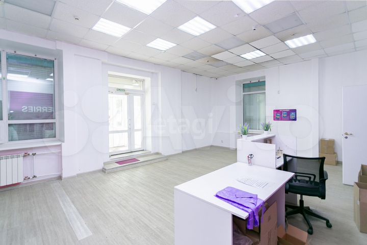 Продам торговое помещение, 72.3 м²