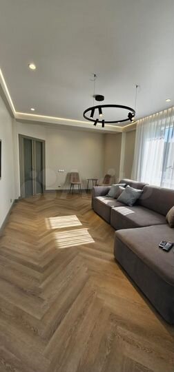 2-к. квартира, 86 м², 5/8 эт.