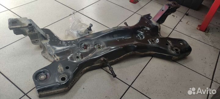 Подрамник VW polo седан