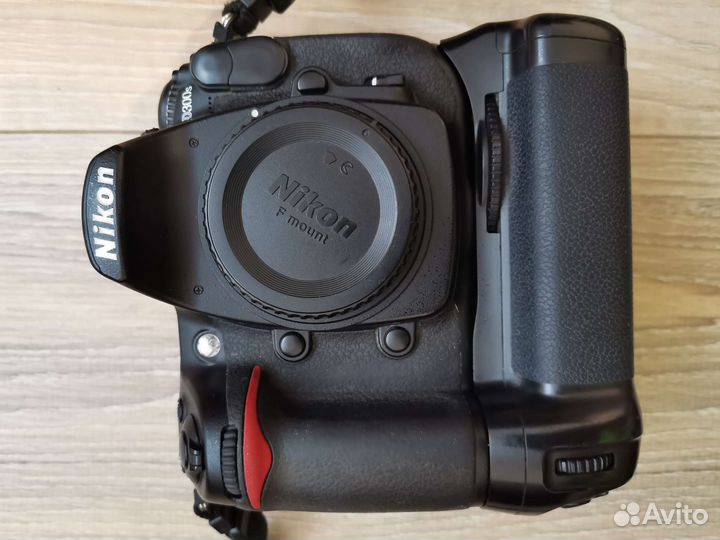 Фотоаппарат Nikon d300s (body)