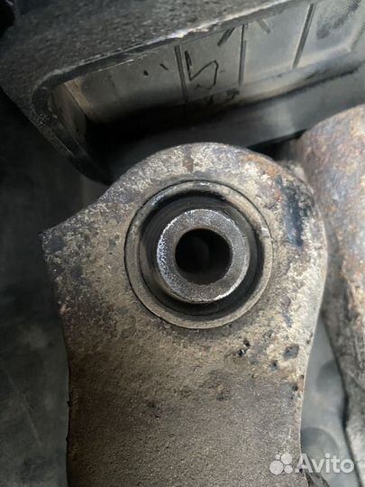 Lancer 9 задние рычаги